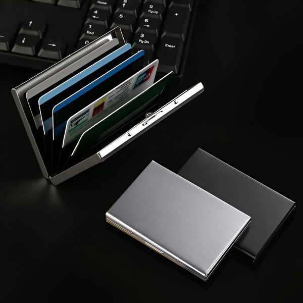 Metalowy portfel blokujący RFID | CARDITKA