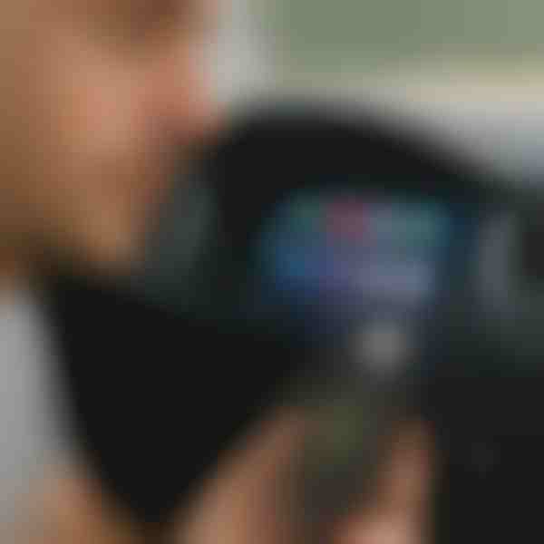 Bezprzewodowy adapter do samochodu | ACRSYNC