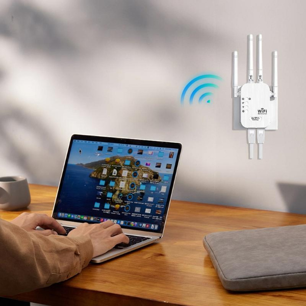 Dwupasmowy wzmacniacz sygnału WiFi | WIFINA